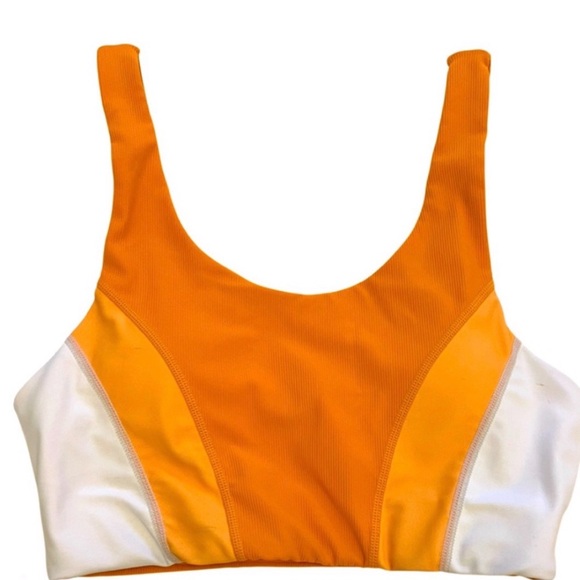 Wilo The Label Tops - Wilo Orange & White Activewear Sports Bra – Size Medium